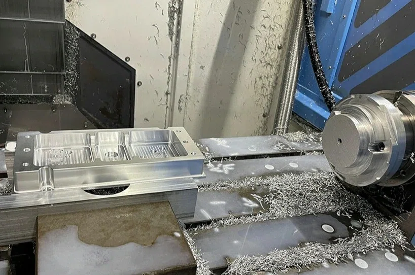 CNC milling services for custom precision components